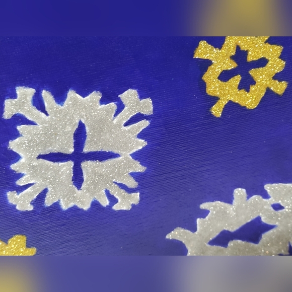 ❄️NEW Colorful Glitter Snowflake Art - Picture 16 of 16